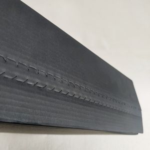 Cajas de envío cuadradas con logotipo personalizado Cajas de regalo de correo reutilizables para gorras de ropa - Product Image 5