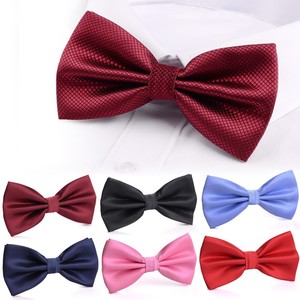 เนคไทผูกโบว์สีดำสำหรับผู้ชายดีไซน์สวย - Product Image 3