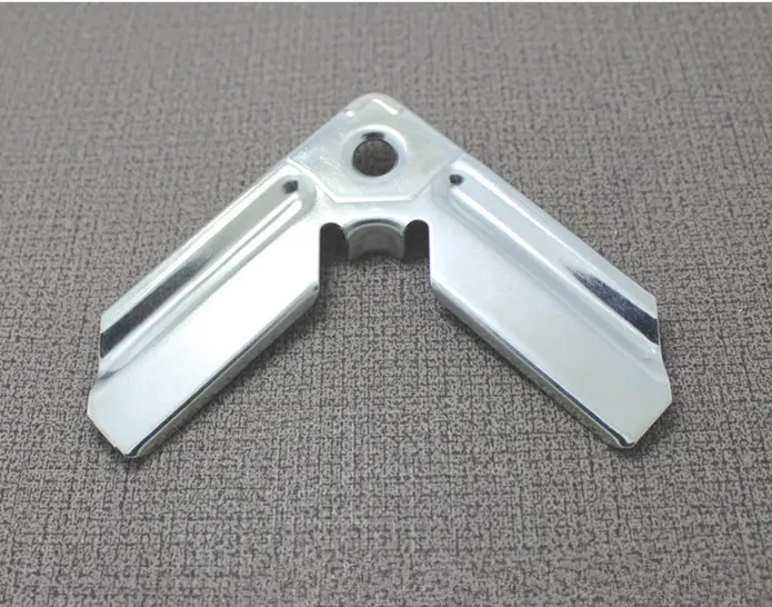 BOBO Machine hydraulic hvac ventilation duct accessories tdf flange corner shown in a detail photo for this news article