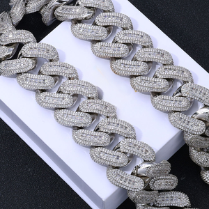 Pulseras Cubanas de Moissanita de 29mm Personalizadas OEM, Plata de Ley 925, Estilo Hip Hop, Súper Pesadas, VVS, Joyería Fina, B2B ODM - Product Image 6