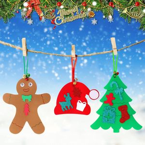 Kit de décoration <span class=keywords><strong>en</strong></span> feutre DIY, ornements suspendus de dessins animés, étiquettes de Noël pour fêtes d'enfants, pendentifs créatifs faits à la main pour les fêtes - Product Image 3
