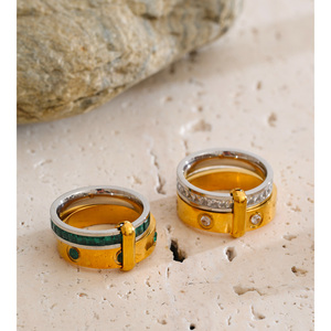 Cincin JINYOU 7691 Minimalis Dua Warna, Baja Anti Karat Lapis Emas, Bertabur Zirkonia Kubik, Cincin Personalisasi - Product Image 2