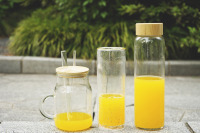 Bouteille d'eau en verre Borosilicate de 32 oz avec couvercle en bambou en acier inoxydable, Logo personnalisé Offre Spéciale