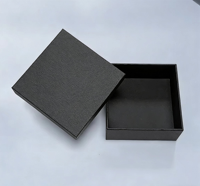 Boîte cadeau en carton rigide noir extra-robuste avec couvercle et base, embossage, grandes/petites tailles, emballage neutre, vente en gros