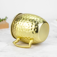 Tasse à Moscow Mule martelée 550 ml avec logo personnalisé OEM, en acier inoxydable 304, avec poignée en cuivre, pour bar, restaurant, hôtel