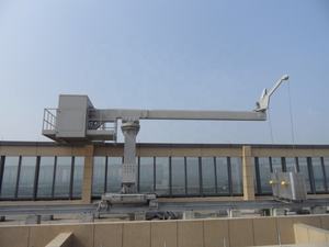 Gondole d'entretien de façade BMU avec potence fixe, équipement de nettoyage de vitres équipement d'accès suspendu - Product Image 5