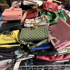 Sacs d'occasion de marque Sacs d'occasion de qualité supérieure Portefeuille Sacs à main de marque Vêtements en cuir Tous les sacs ont un numéro et un code - Product Image 2