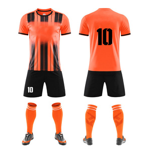 Groothandel Ademende Voetbal Jersey Full Set Jersey Teamnaam Kan Worden Aangepast - Product Image 4