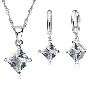 925 Sterling Silver Accessori Donna Della Principessa Splendente Cz Degli Orecchini Della Collana Dei Monili Set