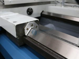 Venta caliente buen precio Heavy Duty CNC Torno de corte de metal CK6180E precio - Product Image 5