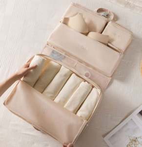 Sac de rangement suspendu multi-compartiments en polyester avec fermeture éclair et poche pour vêtements quotidiens, idéal pour les voyages et les bagages - Product Image 2