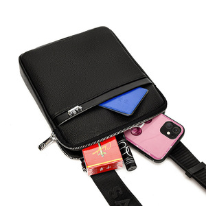 OEM High Quality Custom Fashion Leather Crossbody <b>Bag</b> for Men Lightweight Full Grain Leather in <b>Black</b> Men's Messenger <b>Bag</b> - Product Image 4