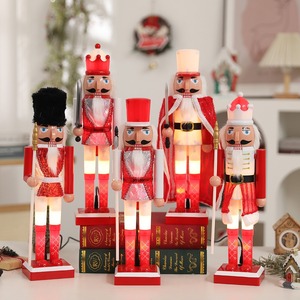 YUELIAN Vente en gros de figurines de soldats casse-noisettes de Noël de 38 cm avec sceptre pour la décoration de la table du salon et la décoration de la maison - Product Image 2