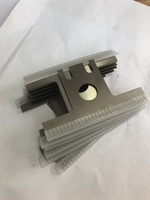 Lame de coupe dentelée en acier multifonctionnelle de haute précision pour la demande promotionnelle du client de machine à emballer d'industrie d'oreiller