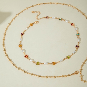 Un accessorio europeo-americano elegante e semplice, una collana a Y multistrato <span class=keywords><strong>con</strong></span> una croce completa e gemma geometrica - Product Image 4