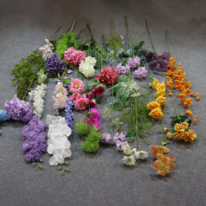 Flores Artificiales de Seda para Jardín, Bodas, Graduaciones, Fotografía y Decoración de Centros Comerciales - Product Image 2