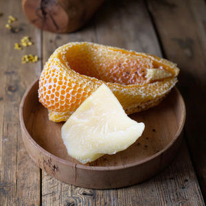 ZORUE Grade One Pure <span class=keywords><strong>cire</strong></span> <span class=keywords><strong>d</strong></span>'<span class=keywords><strong>abeille</strong></span> blanche raffinée barres de <span class=keywords><strong>cire</strong></span> <span class=keywords><strong>d</strong></span>'<span class=keywords><strong>abeille</strong></span> comestibles biologiques brutes bloc de <span class=keywords><strong>cire</strong></span> <span class=keywords><strong>d</strong></span>'<span class=keywords><strong>abeille</strong></span> blanche dans un emballage de sac - Product Image 2