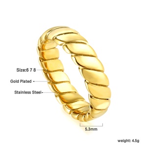 Anelli da Donna a Forma di Cuore in Acciaio Inossidabile Personalizzabili all'Ingrosso Impermeabili Placcati Oro 18k Spessi a Cornetto Intrecciato a Cupola - Product Image 6