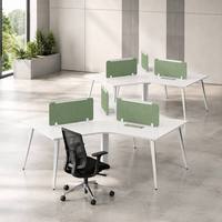 Poste de travail modulaire en L personnalisé pour 3 personnes avec gestion intégrée des câbles et design contemporain