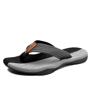 Chanclas antideslizantes de gran tamaño para hombre, sandalias de verano con suela suave, zapatillas de playa para exteriores para hombre - Product Image 5