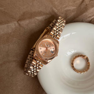 Reloj de Pulsera de Lujo para Mujer, de Acero Inoxidable Dorado, Estilo Ejecutivo, con Calendario, Movimiento de Cuarzo, Batería de Larga Duración, Esfera de Cristal - Product Image 6