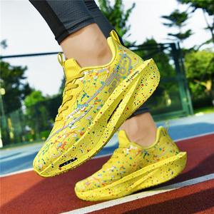 Novedad 2025: Zapatillas YZ de malla con cordones y efecto splash ink, de caña baja, para hombre, estilo coreano, a la moda, informales, para correr al aire libre en otoño. - Product Image 4