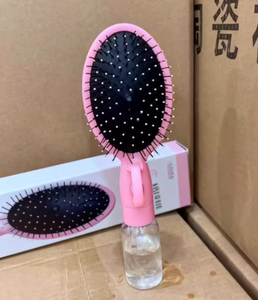 Herramienta de Peluquería para Mascotas, Material ABS de Alta Calidad, Cojín de Aire, Pulverizador de Presión, Peine de Masaje Dos en Uno, Cepillo Rociador - Product Image 5