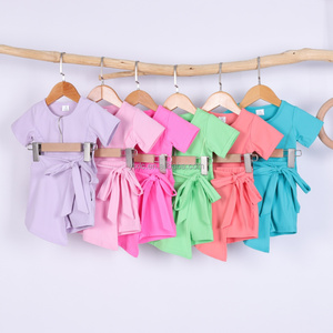 Conjunto de Ropa de Yoga <span class=keywords><strong>para</strong></span> Niñas con Diseño de Espalda Cruzada, Top de Manga Corta y Lindos Pantalones Cortos con Lazo, Ropa Deportiva Infantil - Product Image 3