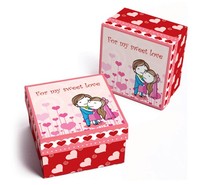 MSKC-W800K industrielle entièrement automatique alimentation mariage bonbons cosmétique rouge à lèvres boîte carton carton V rainure rainurage Machine