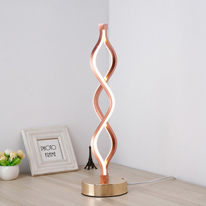 Lámpara <span class=keywords><strong>de</strong></span> Mesa LED USB Clásica para Sala <span class=keywords><strong>de</strong></span> Estar, Protección Ocular, Estilo Original, IP65 - Product Image 3