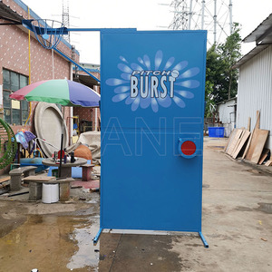 Jeu de dunk tank extérieur Big Splash Me pour foires et festivals scolaires - Product Image 5