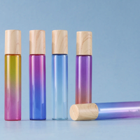 Flacon en verre dégradé/transparent de 5 ml et 10 ml avec bille en acier et couvercle noir/à motif bois pour l'emballage d'huiles essentielles/parfums