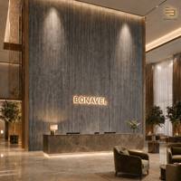 Panneaux de pierre flexibles 3D en travertin gris anthracite moderne 1200x2400mm légers MCM pour revêtement mural souple de façade de bâtiment ODM