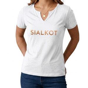Camiseta de Algodón Personalizada para Mujer, Cuello en V, Manga Corta, Corte Ajustado, Color Amarillo, Estampado de Dibujos Animados en la Parte Delantera, Tela Jersey de 200 Gramos, Elástica, Informal - Product Image 3