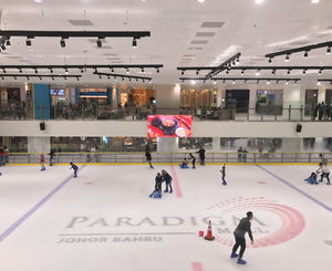 Mur vidéo LED d'intérieur 7680 P2.6 GOB, graphiques d'animation pour les magasins <span class=keywords><strong>de</strong></span> détail, l'éducation, contrôlé par ordinateur, P2.604 UHD, garantie <span class=keywords><strong>de</strong></span> 3 ans - Product Image 4