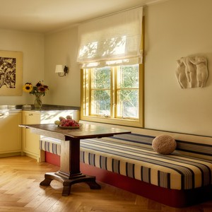 Stores romains en lin sur mesure semi-transparents filtrant la lumière pour chambre à coucher, salon et projets d'aménagement intérieur - Product Image 2