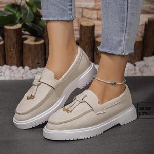 Round-headed, Thick-soled, Pure-color Casual Single Shoes with Tassel, New Style, Shallow-toe, Elegant Bean Shoes, European and - Product Image 1