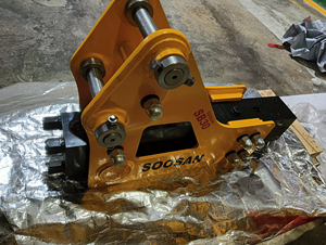 Cincel para Martillo Hidráulico Tipo Triangular Amarillo para Minería, Construcción, Excavadora de 2.5-4.5 Toneladas, 152 kg, 1 Año de Garantía - Product Image 2