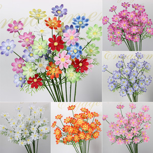ดอกเดซี่สีแดงประดิษฐ์แบบก้านเดี่ยว ทำจากผ้าไหม สำหรับตกแต่งบ้านและงานแต่งงาน - Product Image 4