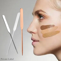 Outil de mélange et de brassage pour crème faciale en acier inoxydable OEM, spatule cosmétique pour fond de teint, grattoir pour maquillage