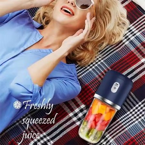 Extracteur de jus sans fil portable pour fruits et agrumes frais – Vente en gros - Product Image 2