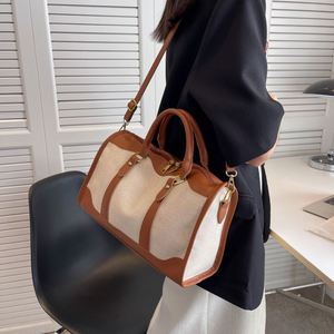 Latest Design <b>Canvas</b> Weekend Travel Crossbody Shoulder <b>Bag</b> <b>Large</b> Capacity Vintage Leather Travel Duffle <b>Bags</b> - Product Image 3