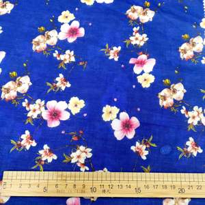 Haute qualité bleu Floral Design populaire coton numérique imprimé Phoplin robe <span class=keywords><strong>tissu</strong></span> pour fille enfants vêtements - Product Image 4