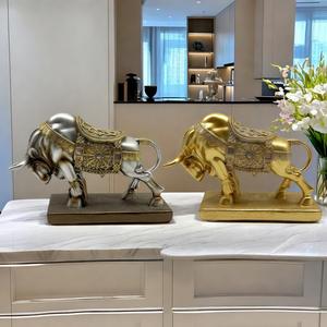 Light Luxury Epoxy <b>Resin</b> <b>Sculpted</b> Artistic Ornament Wine Cabinet Decoration Office Home Living Room Desktop Shawl Bull Crafts - Product Image 1