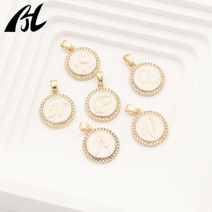 All'ingrosso bianco iniziale <span class=keywords><strong>14K</strong></span> elettrolitica collane in acciaio inossidabile alla moda 26 lettere ciondolo alfabeto con catena a maglie - Product Image 1