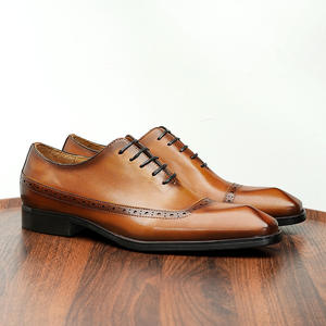 Nuevos Zapatos Formales y Casuales de Diseño para Hombre con Punta Cuadrada Grabada, Aumento de Altura, Impermeables, para Otoño - Product Image 3