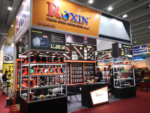 Cuchillo <span class=keywords><strong>DE</strong></span> <span class=keywords><strong>SEGURIDAD</strong></span> cuchillo <span class=keywords><strong>de</strong></span> utilidad <span class=keywords><strong>retráctil</strong></span> automático mango <span class=keywords><strong>de</strong></span> plástico caja <span class=keywords><strong>de</strong></span> agarre antideslizante cuchillo cortador <span class=keywords><strong>de</strong></span> cartón personalizado <span class=keywords><strong>de</strong></span> fábrica RX009 - Product Image 5