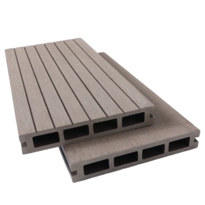 Terrasse et jardin en bois et plastique, WPC, panneaux de sol et vente en gros, pour l'extérieur/l'extérieur, la piscine, le jardin, prix d'usine - Product Image 1