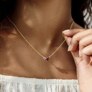 Collar con Colgante de Corazón con Doce Piedras de Nacimiento Independientes en Latón con Diseño de Amor y Elementos de Diamantes - Gran Venta - Product Image 4