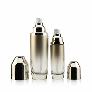 <span class=keywords><strong>FINSPOT</strong></span> Luxe Personnalisé Argent Cosmétique Paquet Pompe Bouteille Vide Haut de Gamme Pompe Tête Corps Crème Lotion Soins De La Peau Bouteille En Verre - Product Image 2